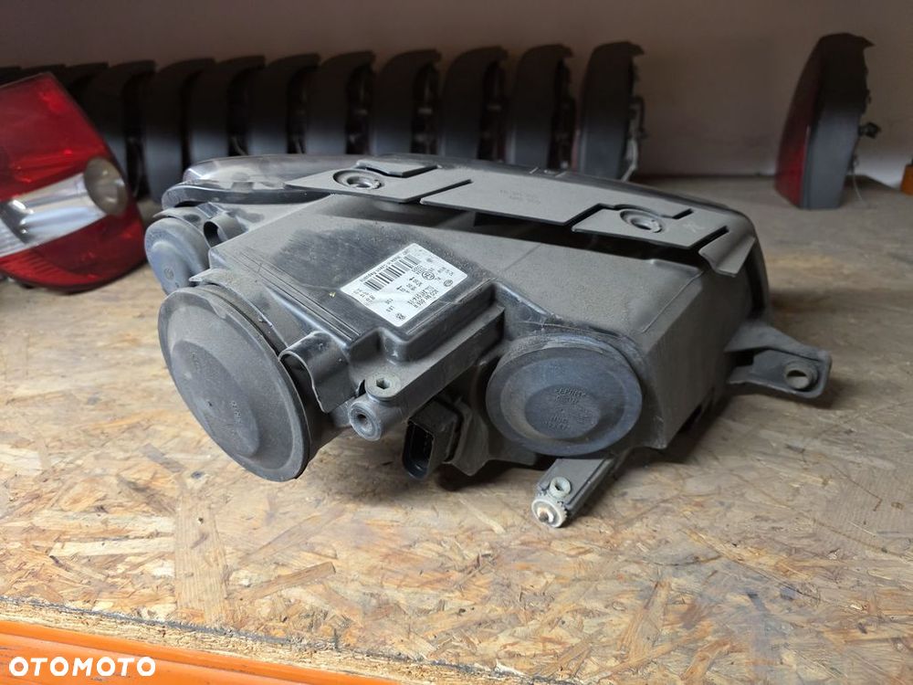 VOLKSWAGEN PASSAT B6 LAMPA PRZEDNIA LEWA ANGLIK 3C0941005 - 8