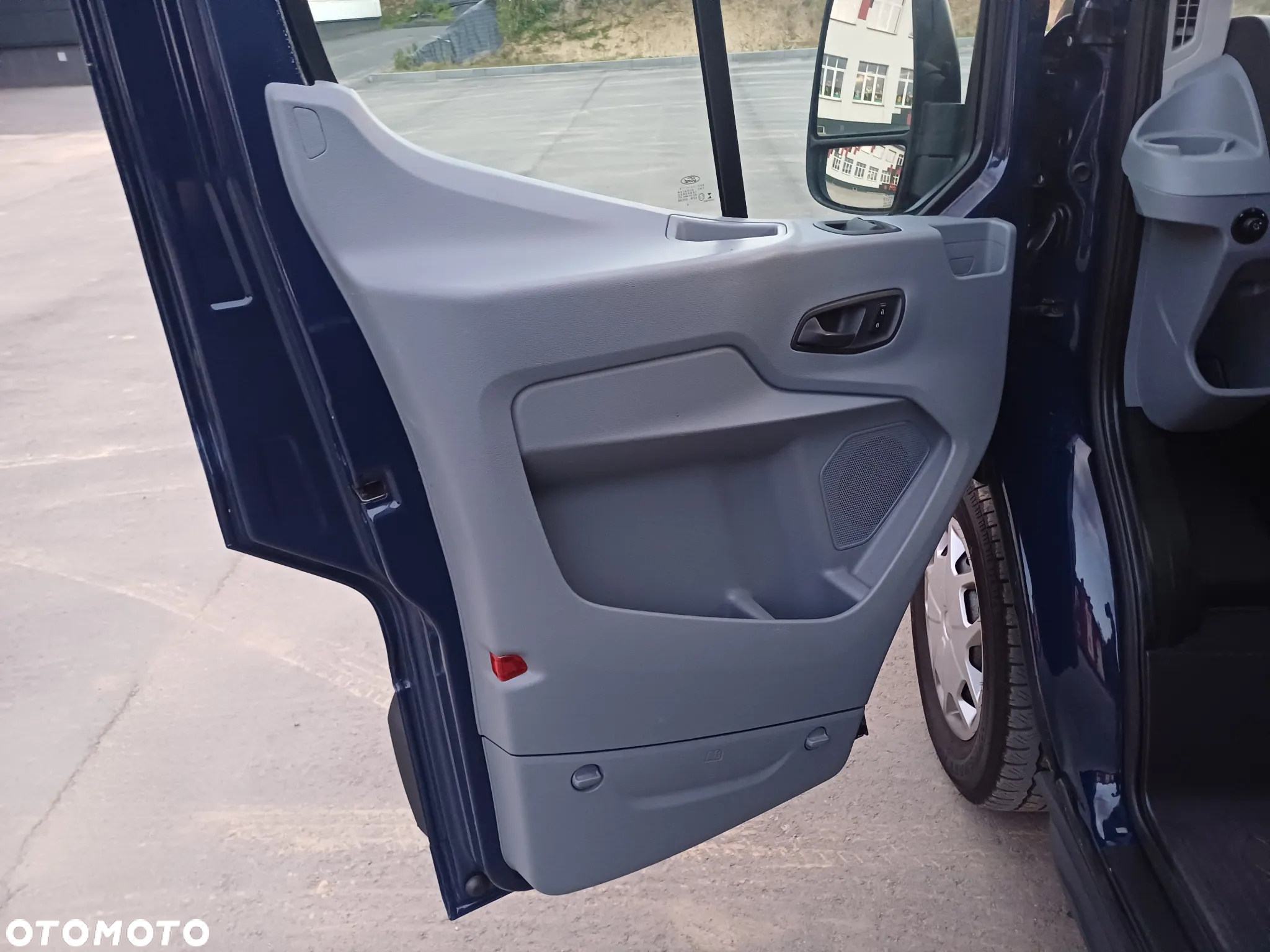 Ford Transit - 38