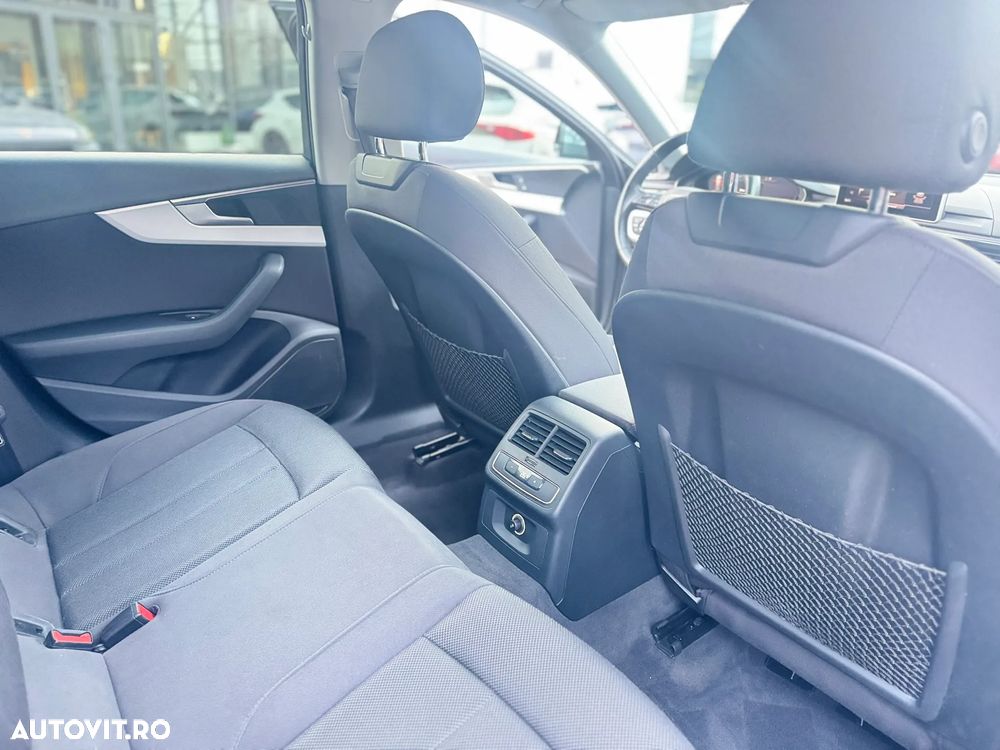 Audi A4 2.0 TFSI S tronic quattro Design - 12