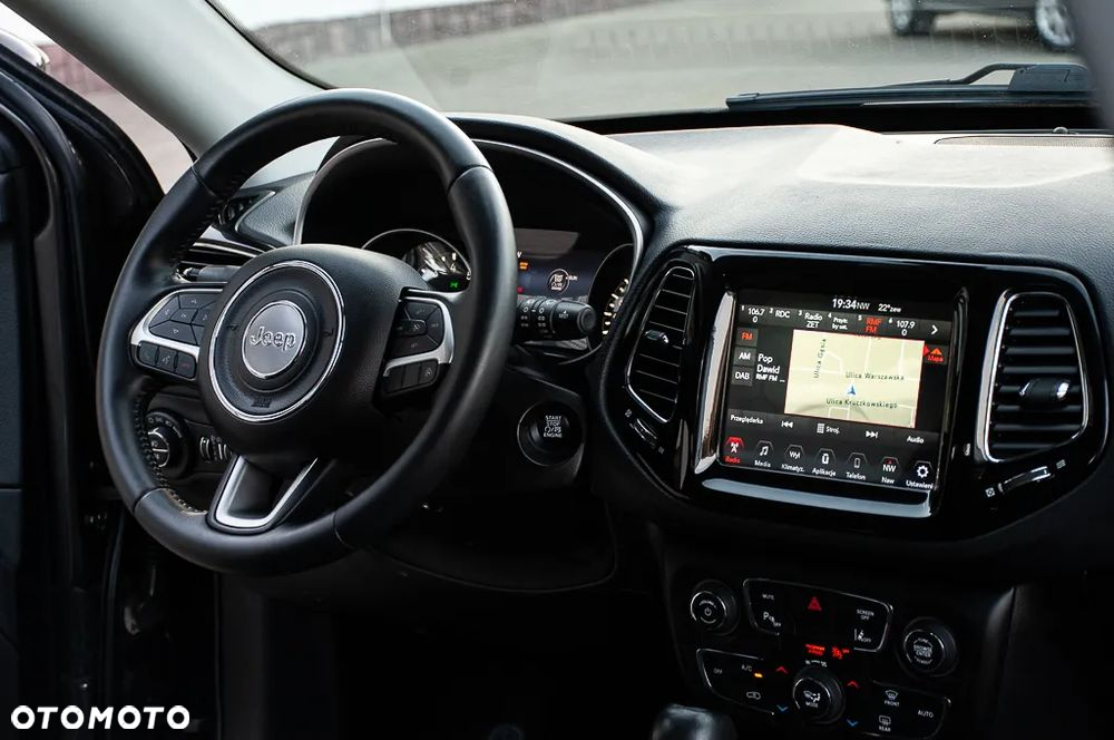 Jeep Compass - 18