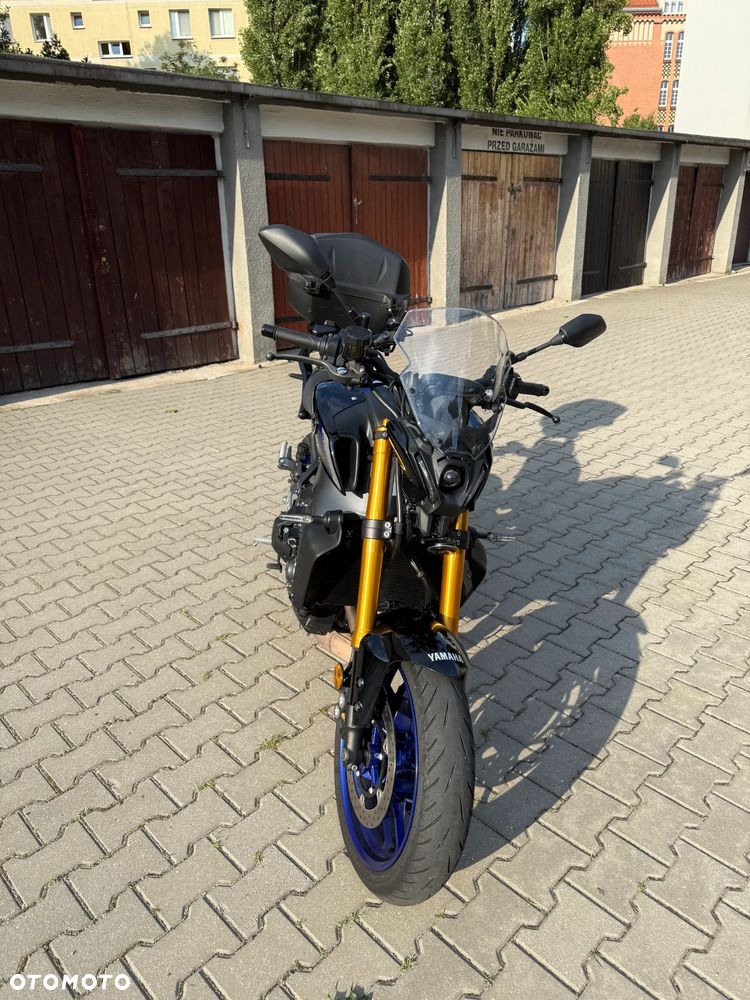 Yamaha MT - 6