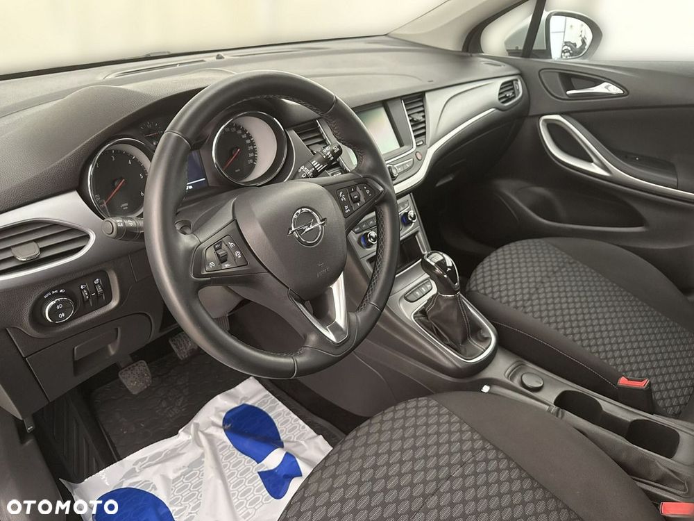 Opel Astra - 14