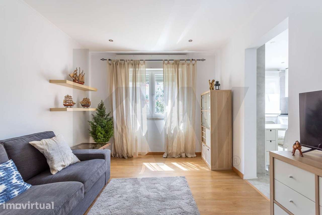 APARTAMENTO T2 TOTALMENTE REMODELADO, LUMINOSO E ACOLHEDOR EM SANTO AN - Grande imagem: 2/20