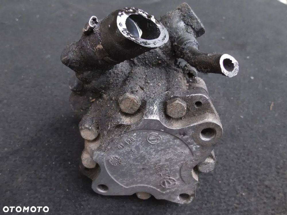 POMPA WSPOMAGANIA 8D0145155Q VW PASSAT B5 1.9TDI AUDI 80 A4 B5 A6 C5 - 1