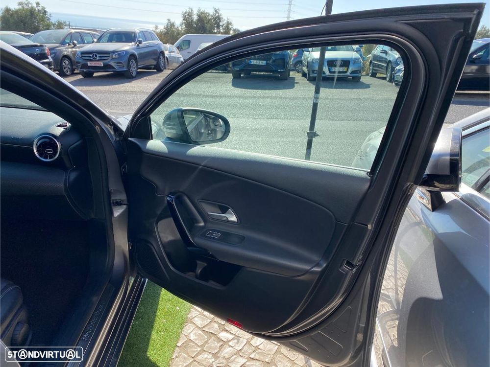 Mercedes-Benz A 200 7G-DCT Style - 20