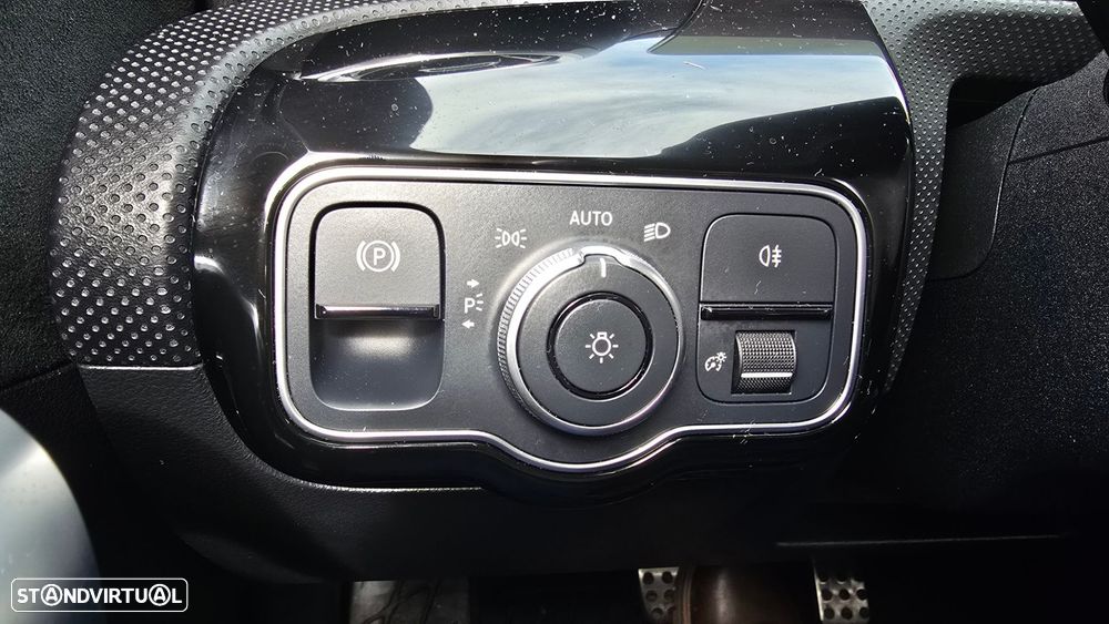 Mercedes-Benz CLA 250 - 14