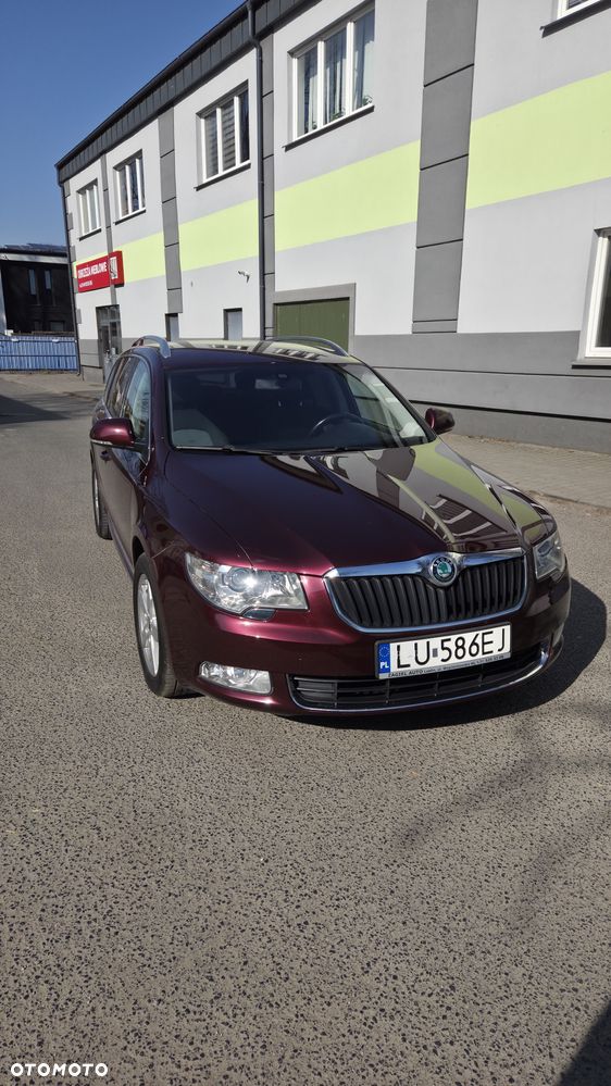 Skoda Superb 2.0 TDI Comfort - 1