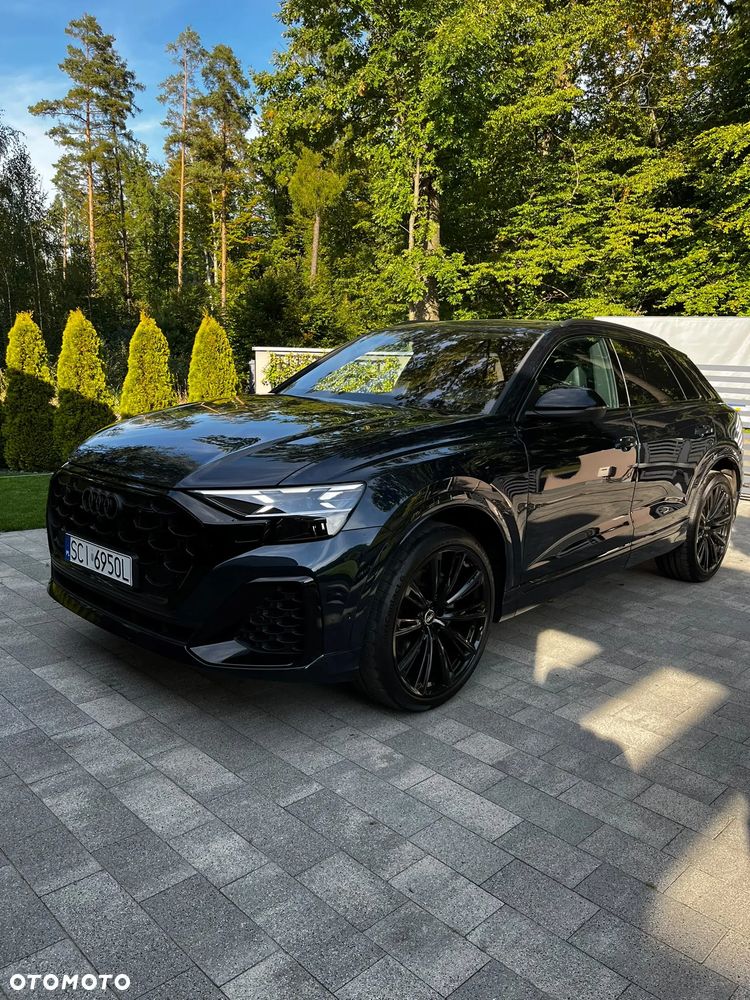 Audi Q8 - 1