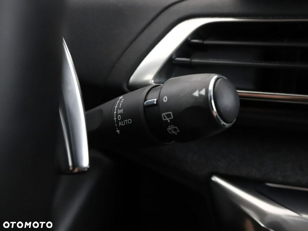 Peugeot 3008 1.5 BlueHDi Allure Pack S&S EAT8 - 37