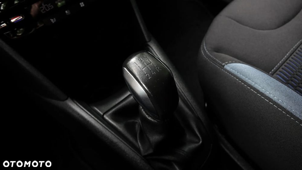 Peugeot 208 120 VTI Allure - 23