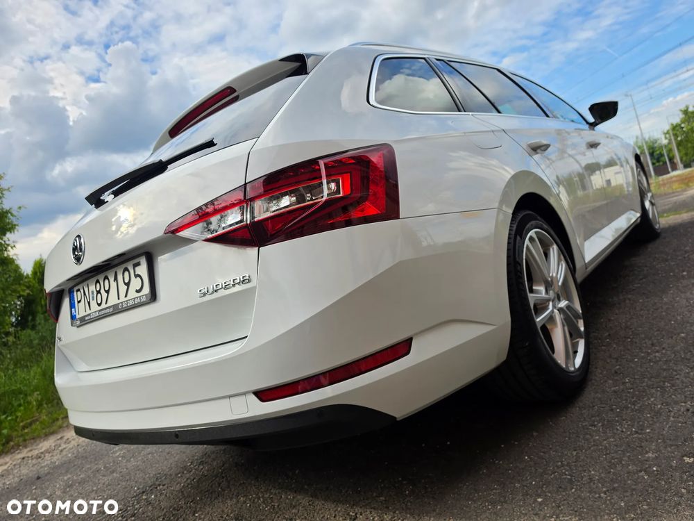 Skoda Superb 2.0 TDI L&K DSG - 4