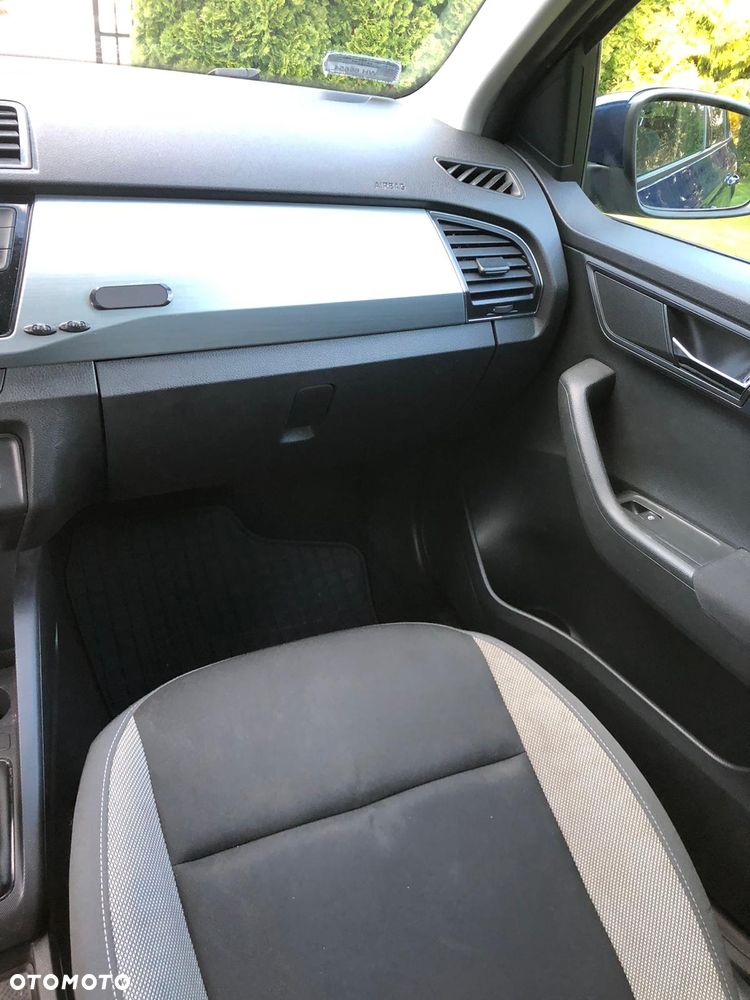 Skoda Fabia 1.2 TSI Active - 11