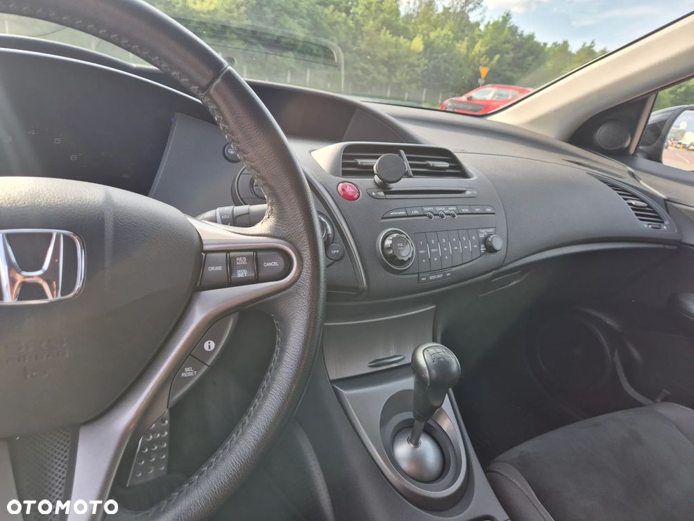 Honda Civic 1.8 Sport - 15