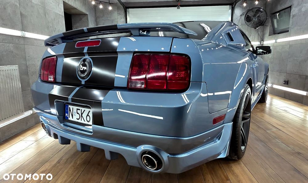 Ford Mustang - 11
