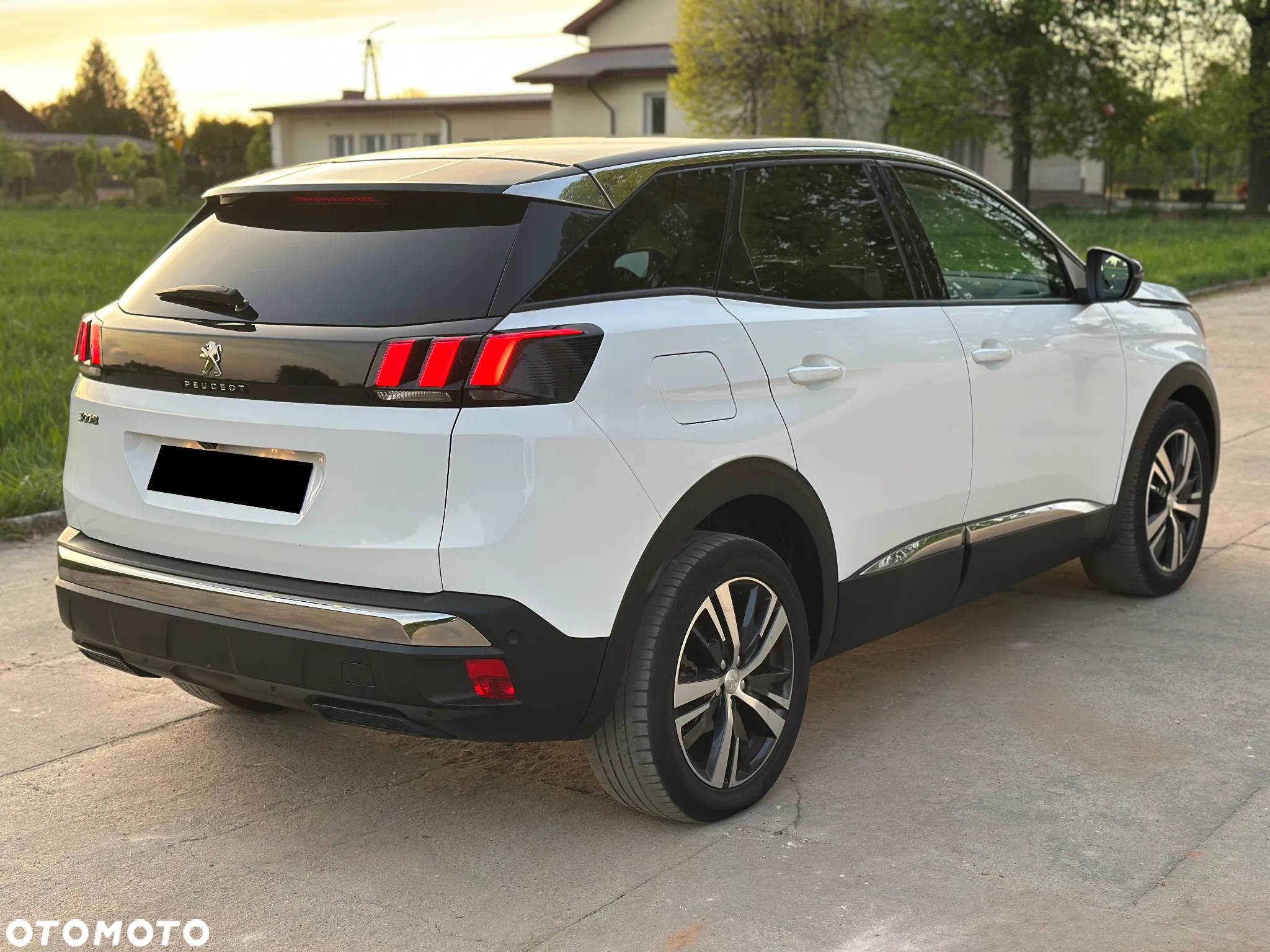 Peugeot 3008 1.2 PureTech Active Pack S&S EAT8 - 11