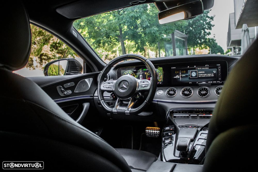 Mercedes-Benz AMG GT 53 4Matic+ - 34