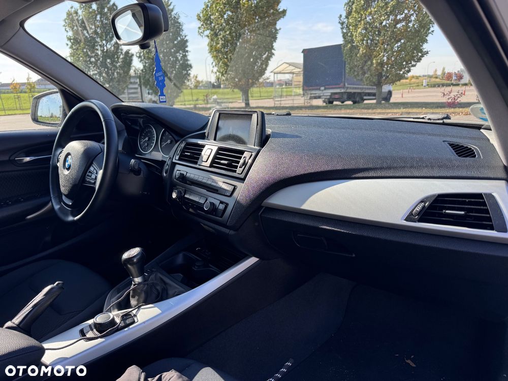 BMW Seria 1 - 10