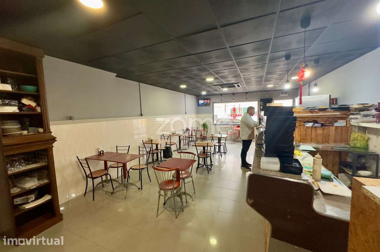 RESTAURANTE PARA TRESPASSE - Grande imagem: 2/5