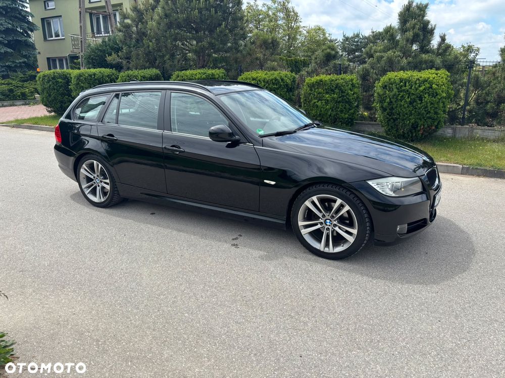 BMW Seria 3 318d - 15