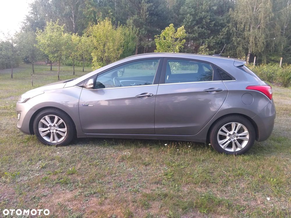 Hyundai i30 1.6 CRDi Fifa World Cup Edition - 7