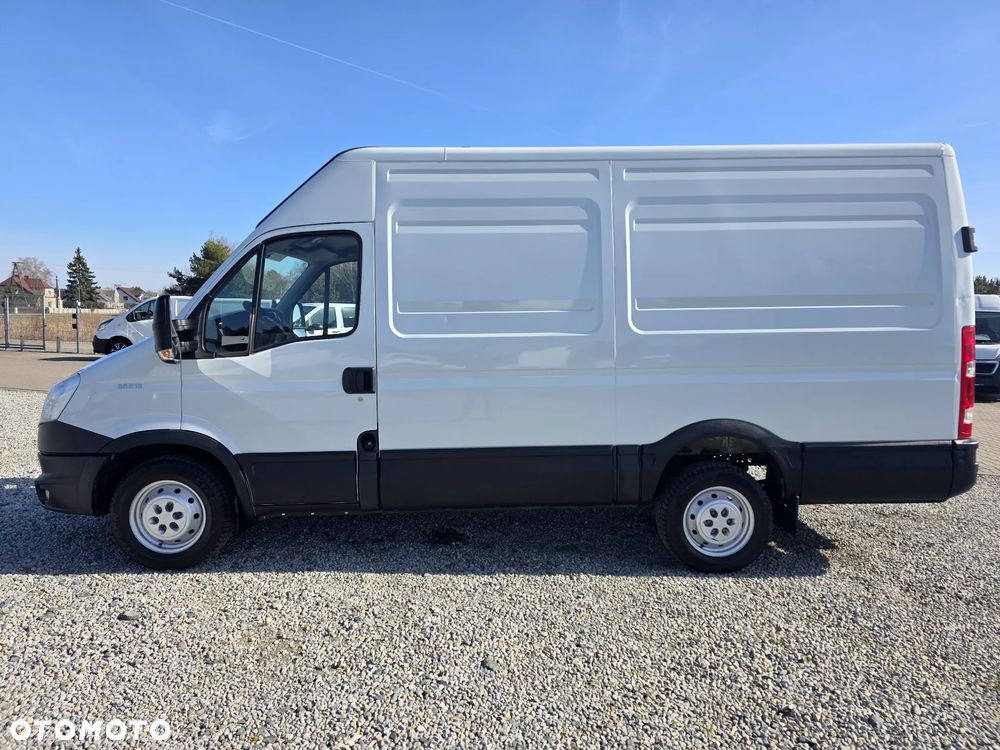 Iveco IVECO 35S13 2.3 HPI ŚREDNI WYSOKI KLIMA WEBASTO 193 T/KM PRZEBIEGU GWARANCJA - 2