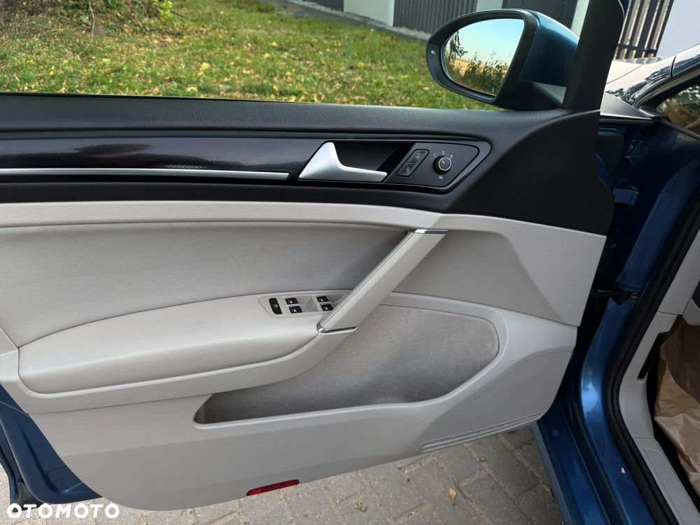 Volkswagen Golf 1.4 TSI BMT ACT Highline - 27