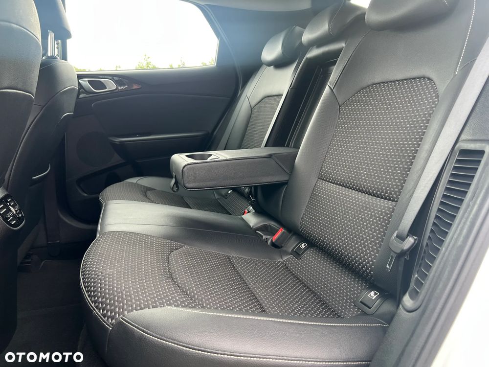 Kia XCeed 1.6 GDI DCT6 OPF SPIRIT - 31