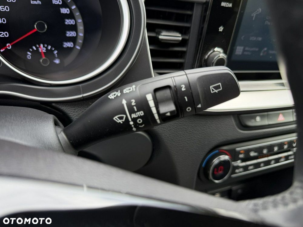 Kia XCeed 1.5 T-GDI M - 35