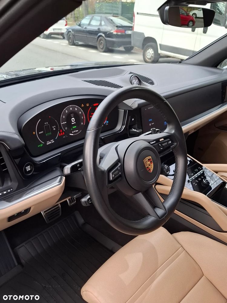 Porsche Cayenne - 33