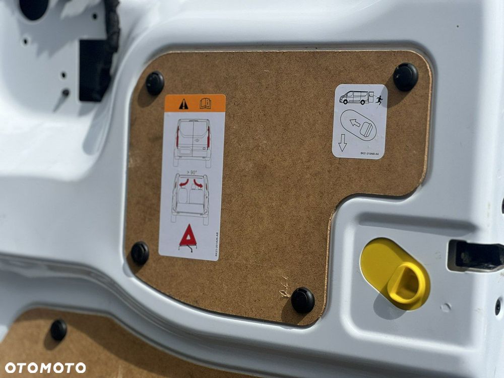 Ford Transit Connect Kombi 220 L1 Trend - 15