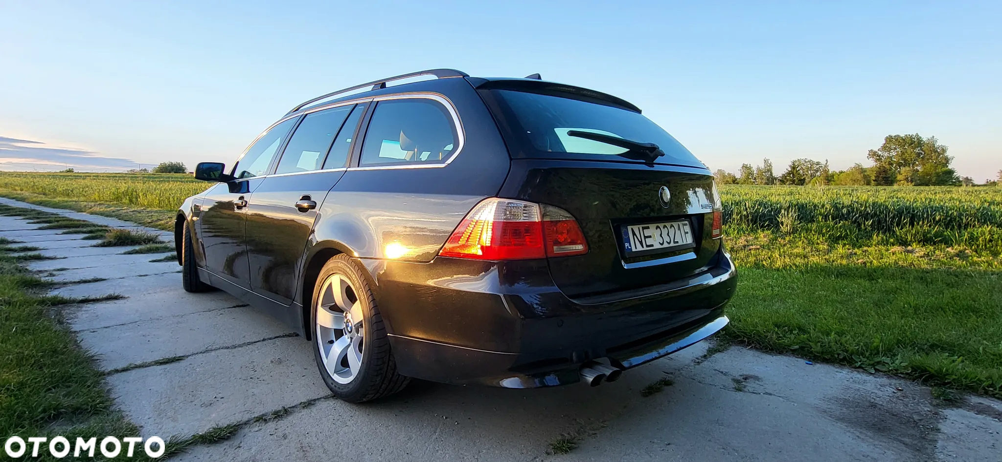 BMW Seria 5 525i Touring - 5