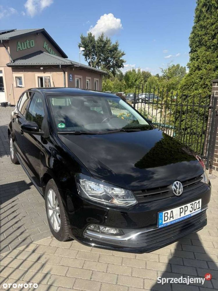Volkswagen Polo - 2