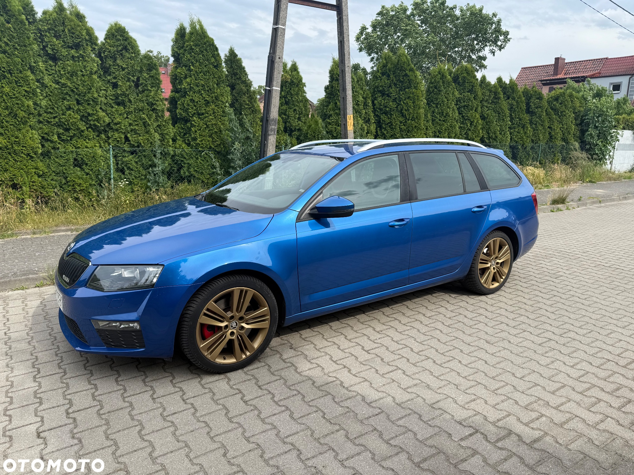Skoda Octavia Combi 2.0 TDI RS - 2