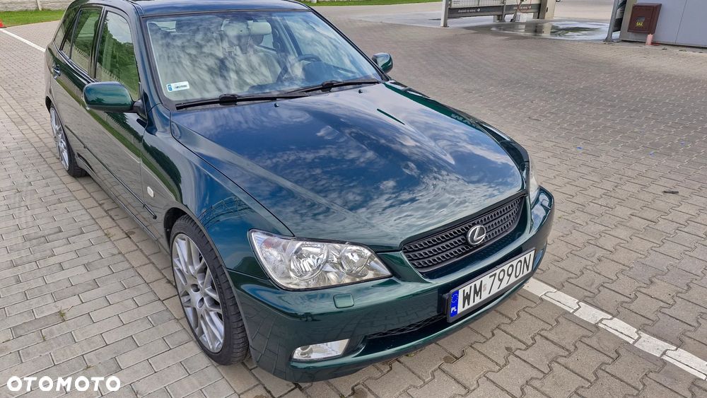 Lexus IS 300 Prestige - 10