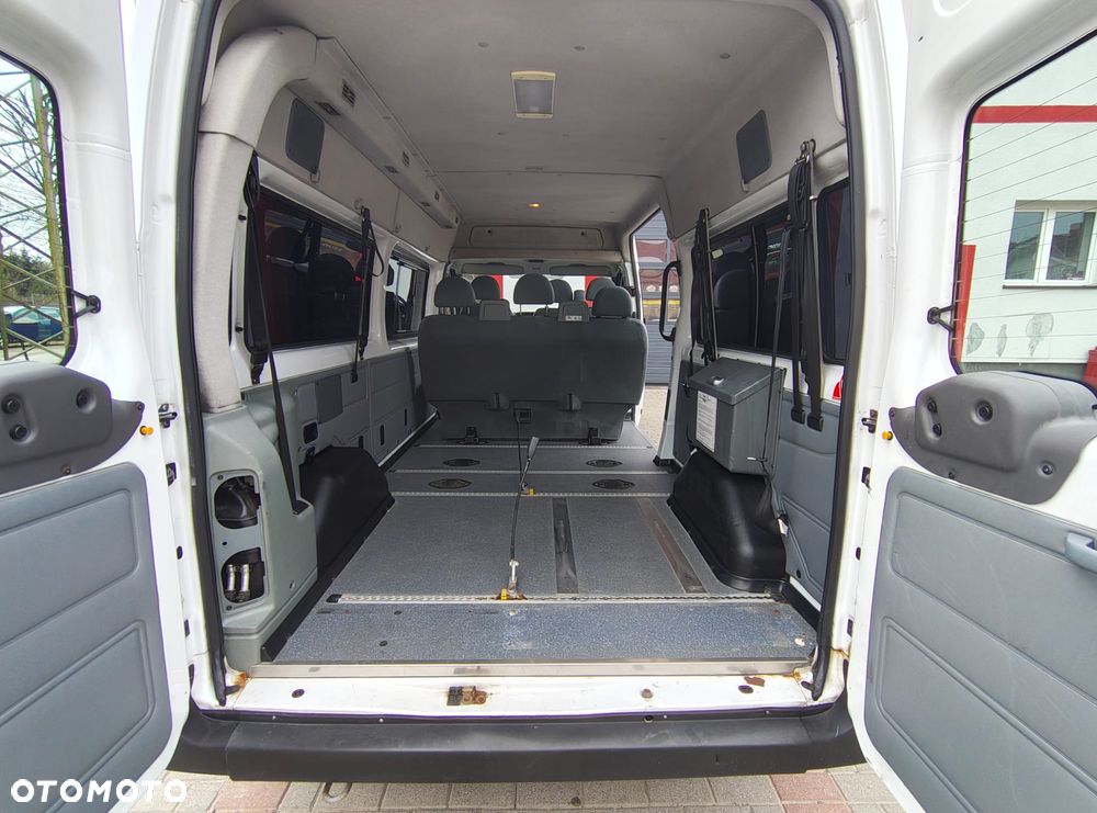 Ford Transit - 14