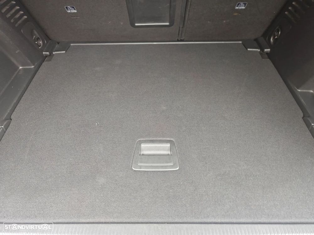 Peugeot 3008 1.2 PureTech Allure - 12