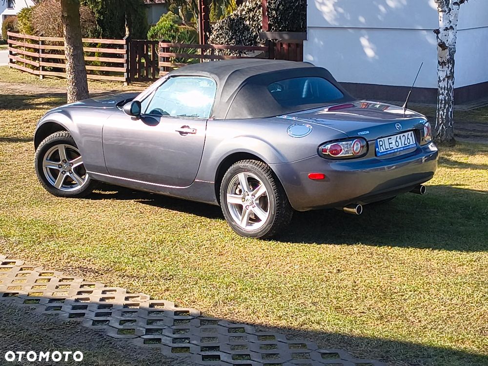 Mazda MX-5 - 8