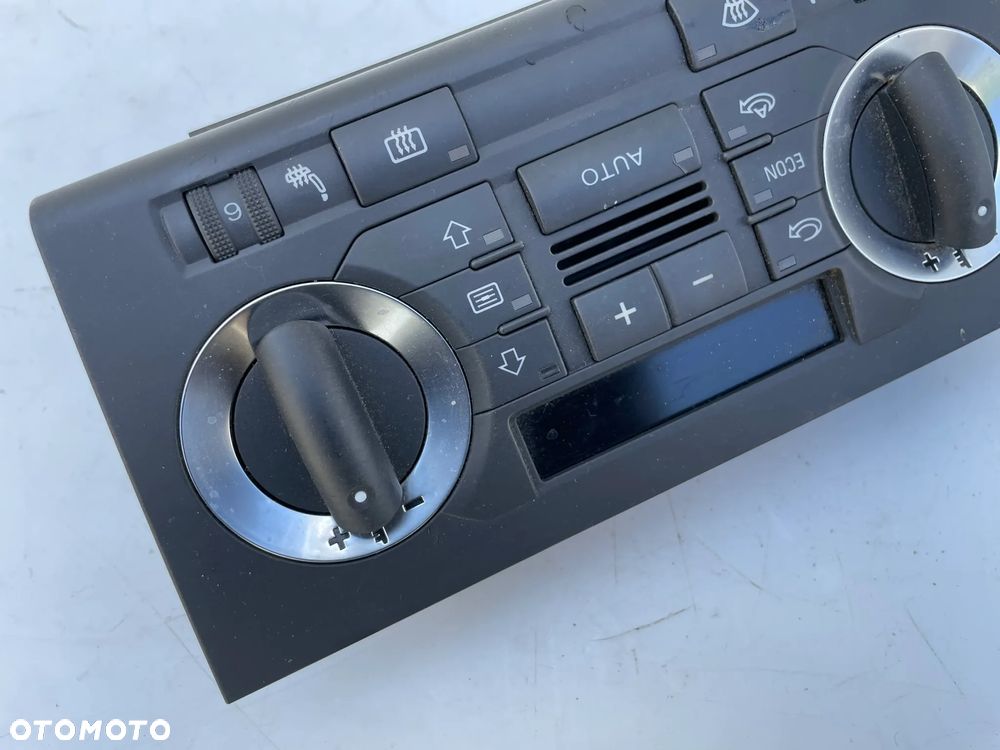 Panel klimatyzacji nawiewu Audi A3 8P 8P0820043N - 4