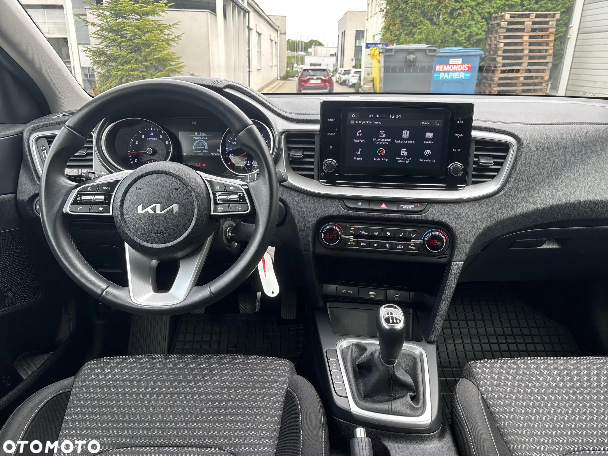 Kia Ceed 1.5 T-GDI M - 13