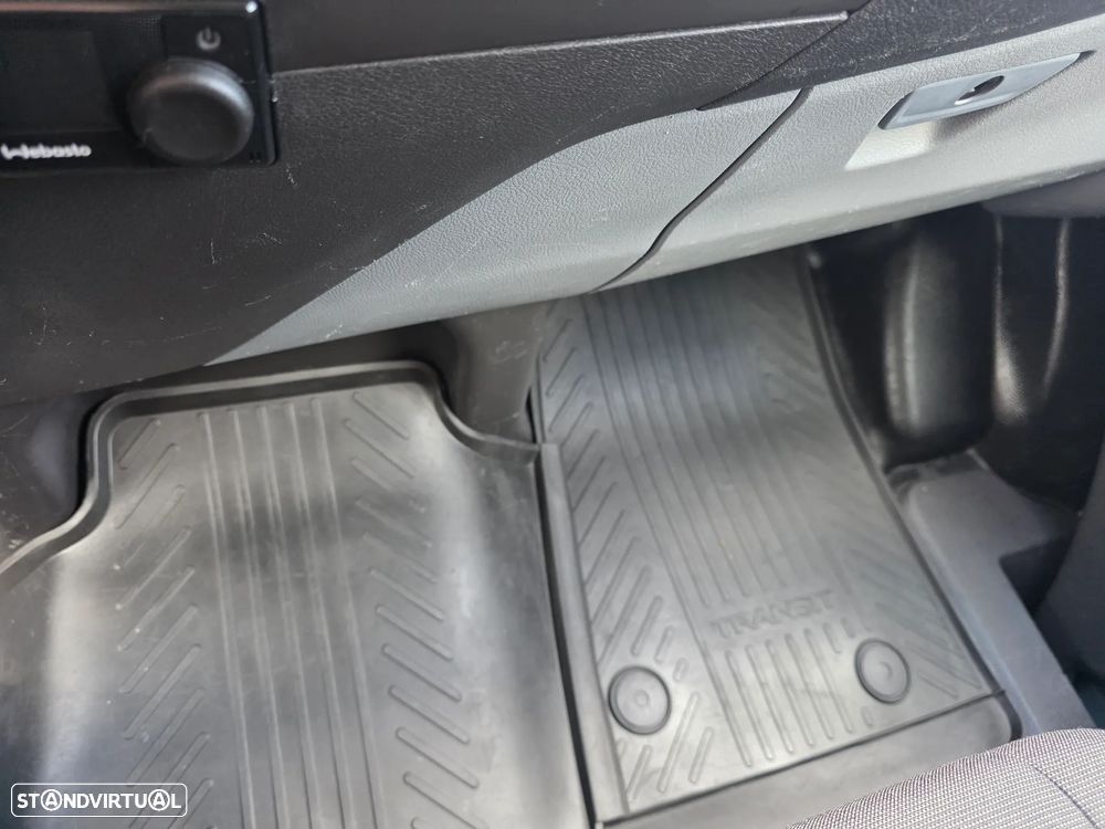 Ford Transit Custom 2.2 TDCI 270 L1 - 27