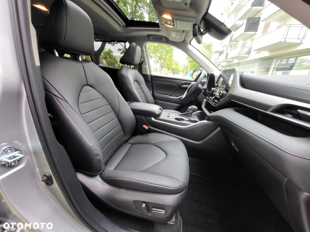 Toyota Highlander - 38