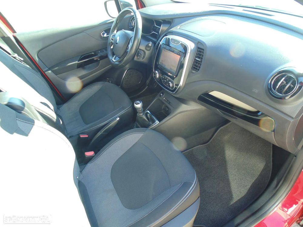 Renault Captur 1.5 dCi Exclusive - 18