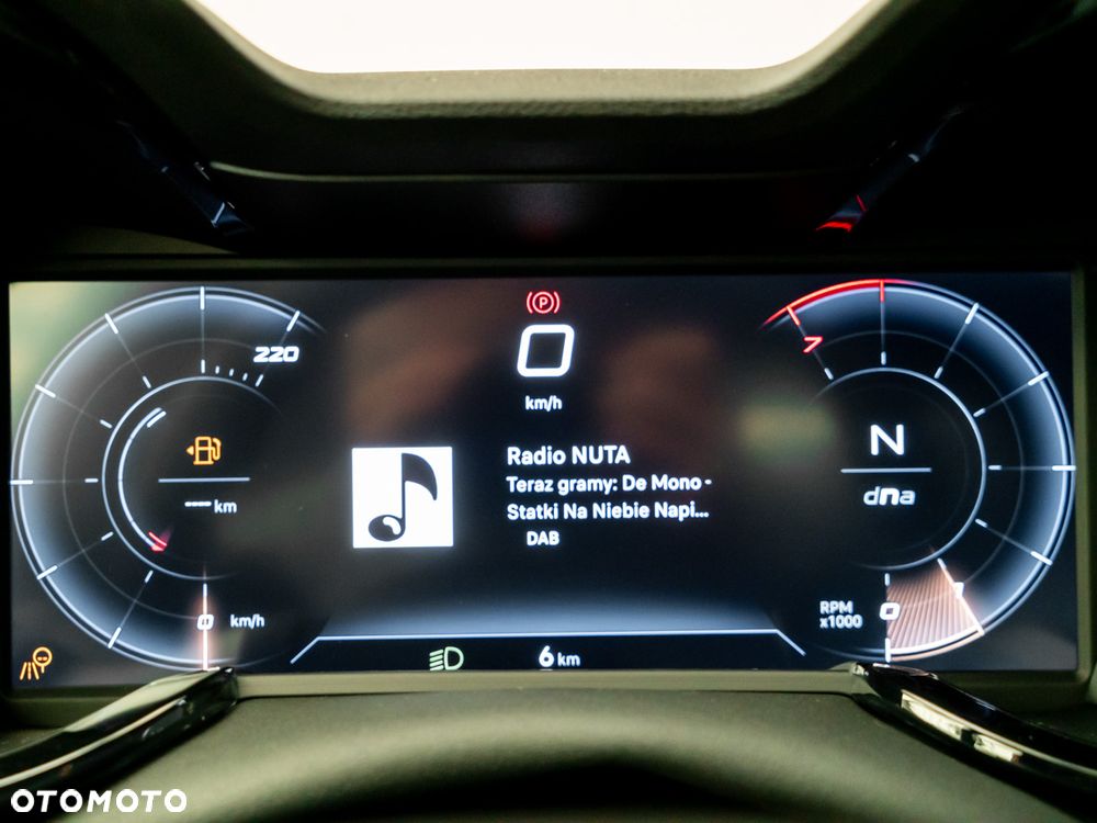 Alfa Romeo Junior ver-1-2-mhev-ibrida-q4-edct - 26