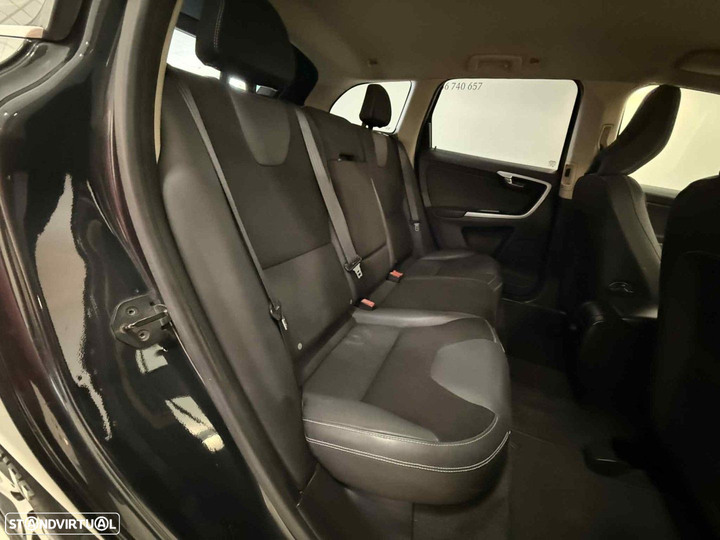 Volvo XC 60 2.0 D3 Drive - 12