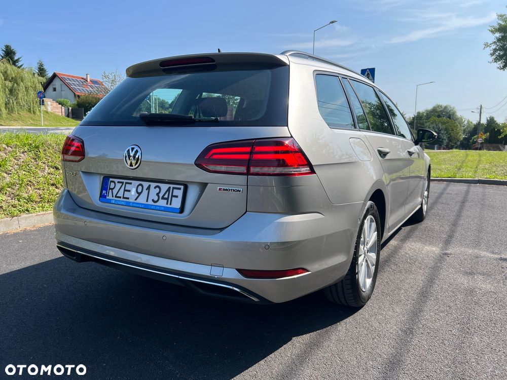 Volkswagen Golf Variant 2.0 TDI 4Motion DSG Comfortline - 5
