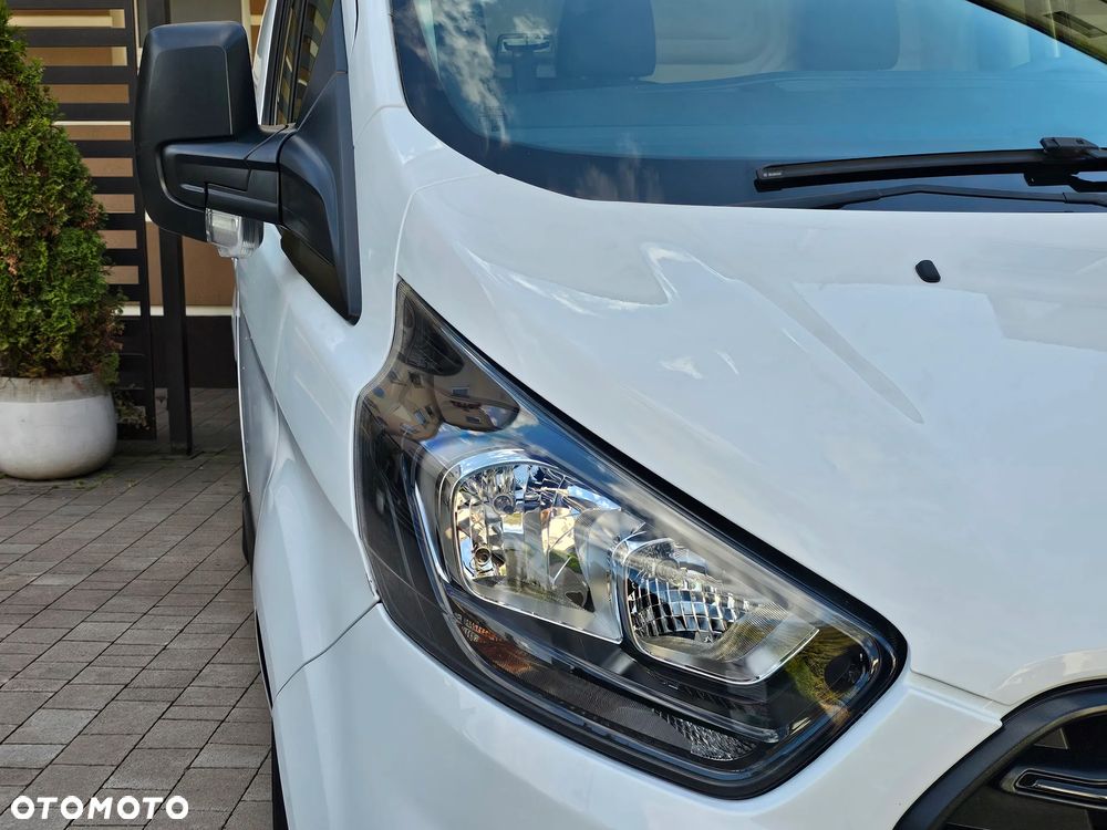 Ford Transit Custom - 26