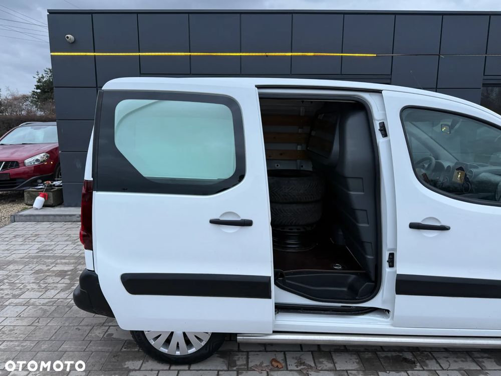 Citroën Berlingo 1.6 HDI Automat Nawigacja Kamera Gwarancja - 28