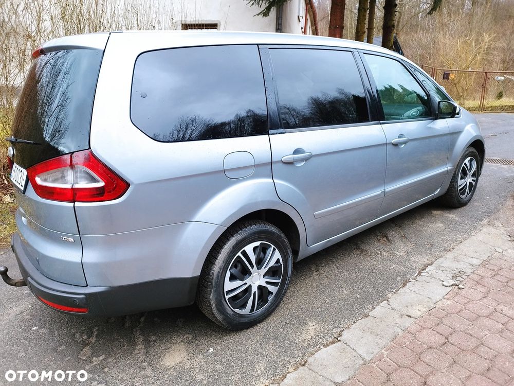 Ford Galaxy - 6