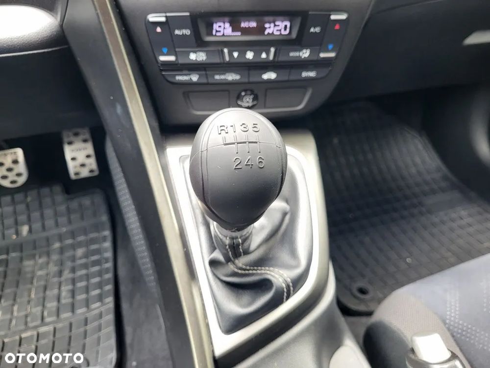 Honda Civic 2.2 CDTI Executive - 21