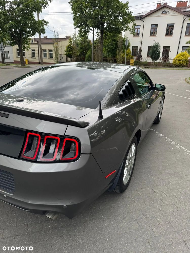 Ford Mustang 3.7 V6 Premium - 7